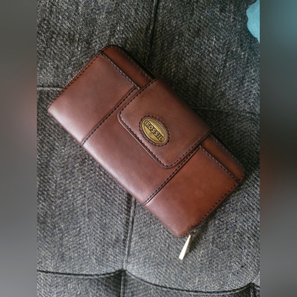 Fossil Vintage Chocolate Leather Wallet